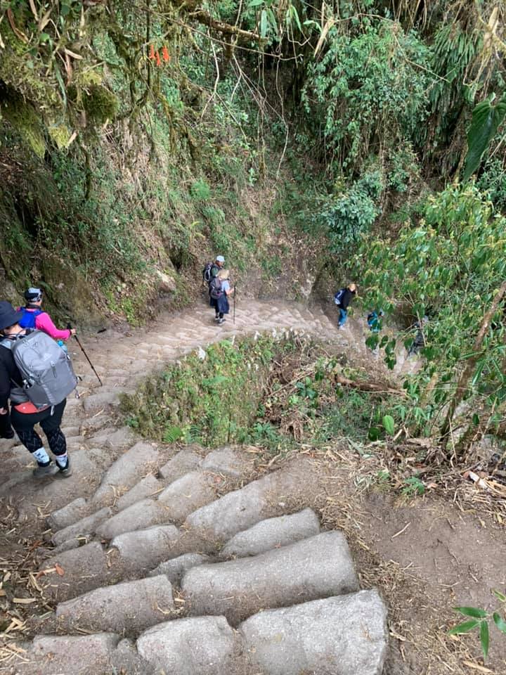 a steep set of stairs on the inca trail